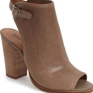 Lucky brand Lisza open toed bootie!